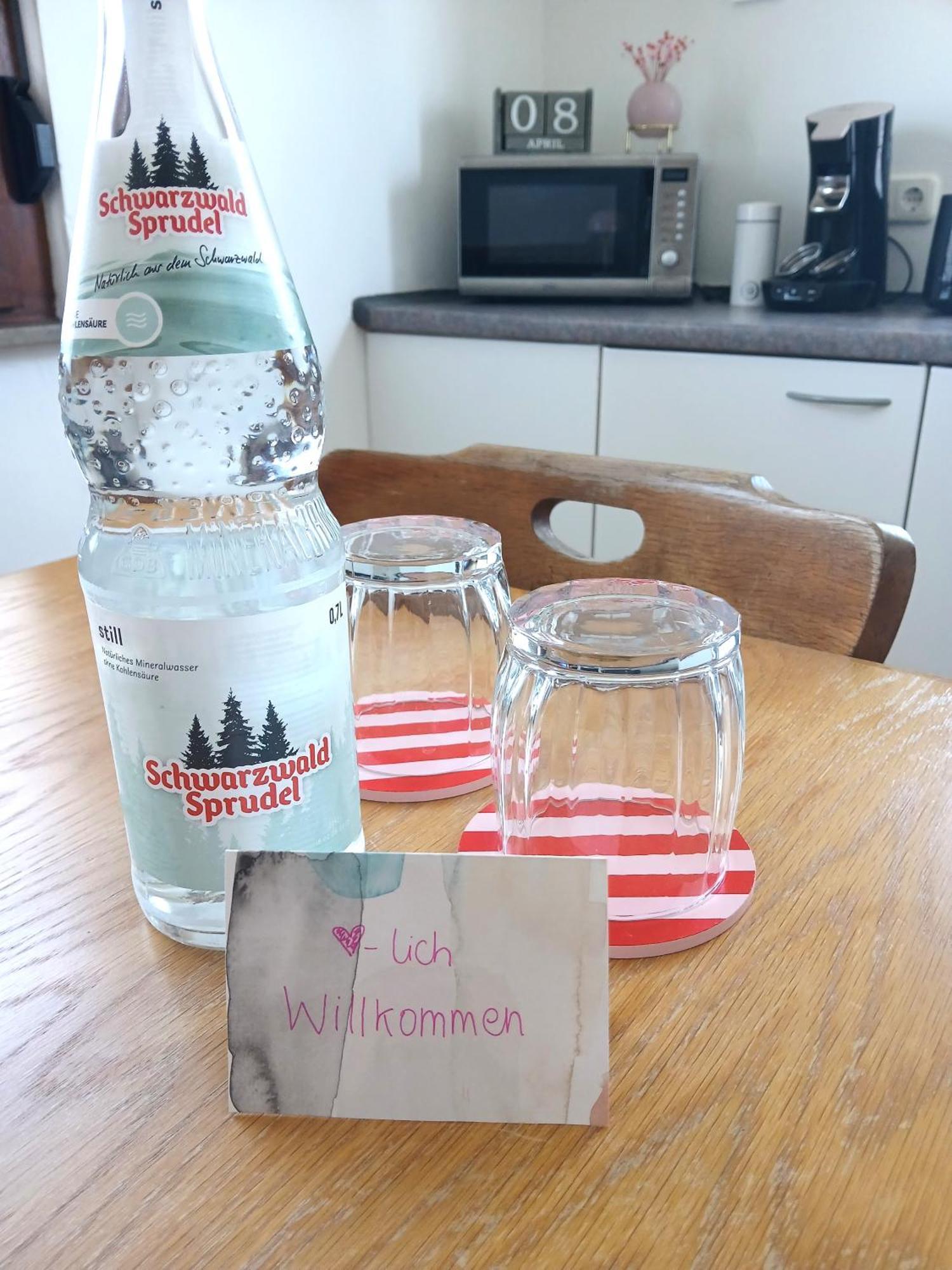 Happybnb Apartment Mit Sonniger Terrasse Lochgau Exterior foto